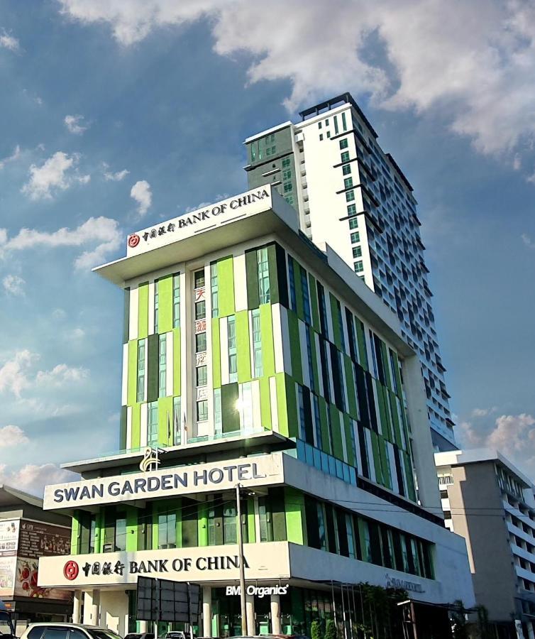 Swan Garden Hotel Malacca Esterno foto