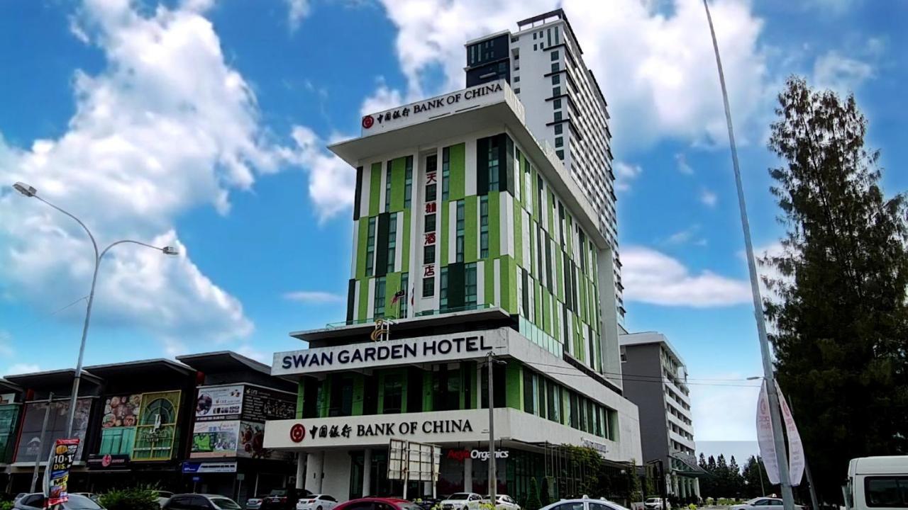 Swan Garden Hotel Malacca Esterno foto