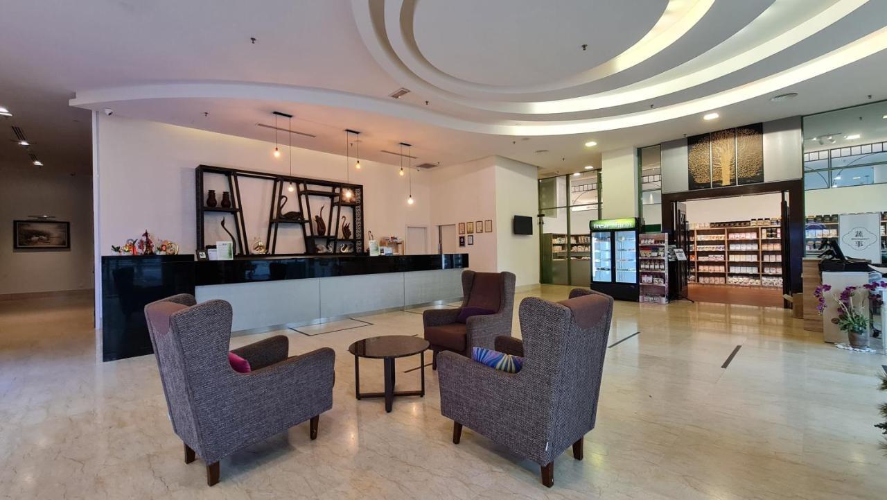 Swan Garden Hotel Malacca Esterno foto