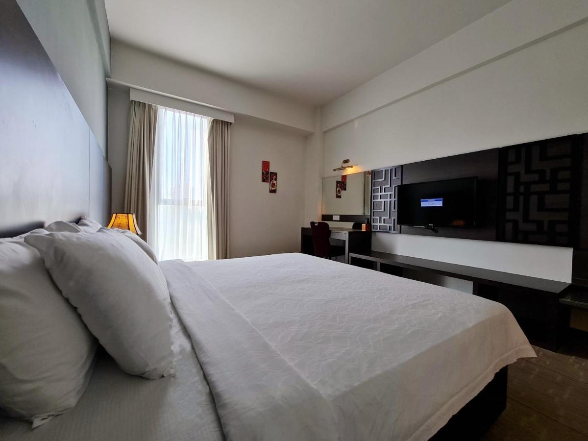 Swan Garden Hotel Malacca Esterno foto