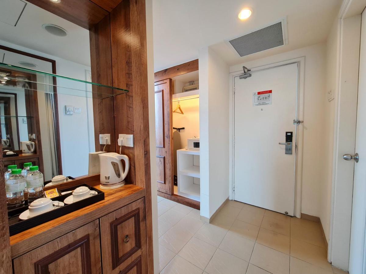 Swan Garden Hotel Malacca Esterno foto