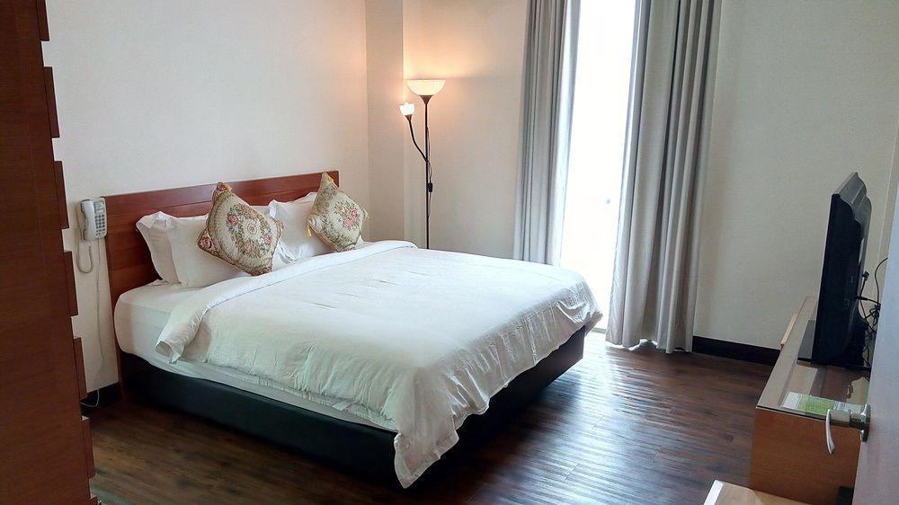 Swan Garden Hotel Malacca Esterno foto